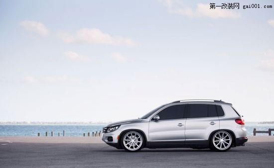 SUV也玩低趴? 大眾途觀改裝另類低趴風(fēng)格(4)