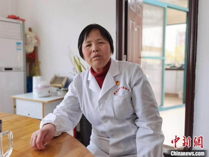 盲人中醫(yī)師的善舉:資助學生587人捐款454萬