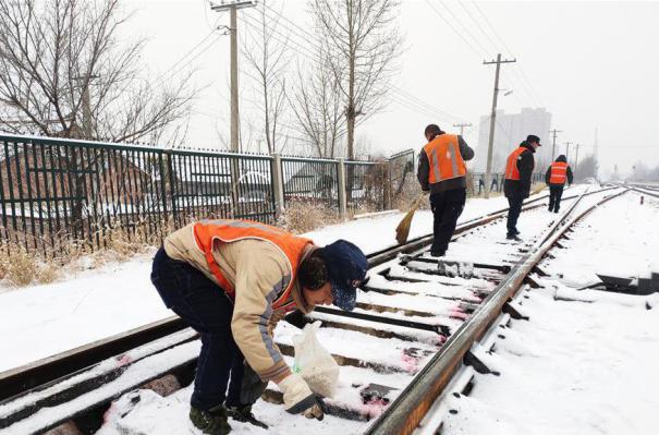 �����(hu��)����2���ӱ��ZԴ����ѩ����ͨ