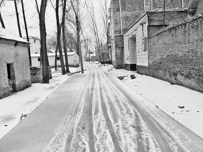 商水王老村微信引“網(wǎng)友”眾籌修路 幾天捐10萬