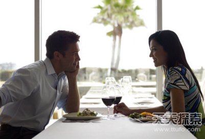 女子相親遇美男轉(zhuǎn)身逃跑:長得太好看