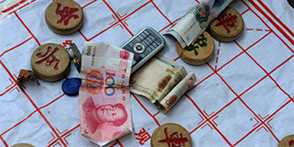 大學(xué)生街頭棋局輸6000 不到1分鐘學(xué)費(fèi)全輸光7人被拘