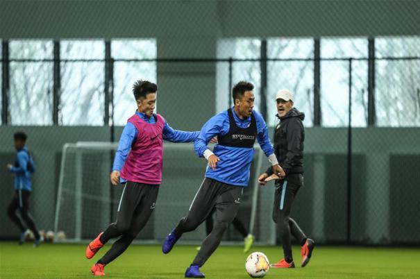 ���w�����D�Ļ��ӣ���4�����򡪡��|���\��������Ӗ(x��n)���{�D���䱾��ͬ�}���ָ壩