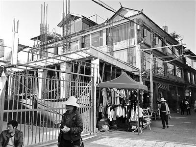 大理洱海欲向客棧收保護(hù)費 老板:與中央相悖