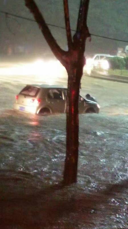 洛陽(yáng)遭遇大暴雨
