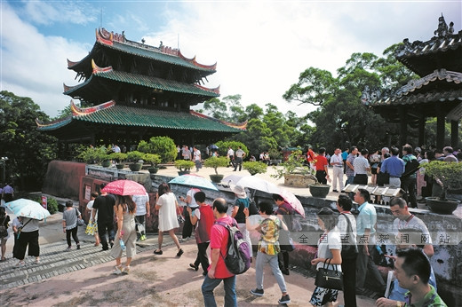 �����У��ľ��c(di��n)��������ȫ������