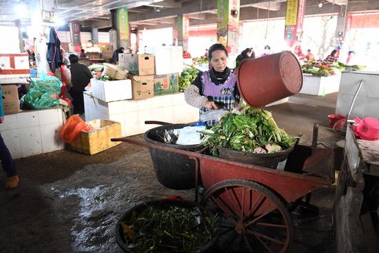 �����T�x�½��ڏV���M�h�������Ј����ռ����������Ͷ�ŵ�����Ͱ�4��12�Քz)�����A��ӛ�� ���A �z